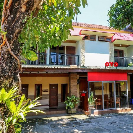 Oyo 2581 Ketut Smile Hotel Denpasar  Exterior photo